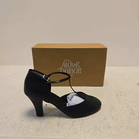 MOVE DANCE BLACK WOMEN'S DANCE SHOE β MARY JANE STYLE, UK 6 (EU 39)