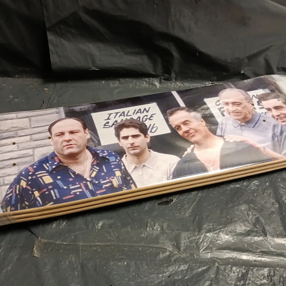 SET OF 3 ASSORTED SKATEBOARD DECKS IN VARIOUS DESIGNS