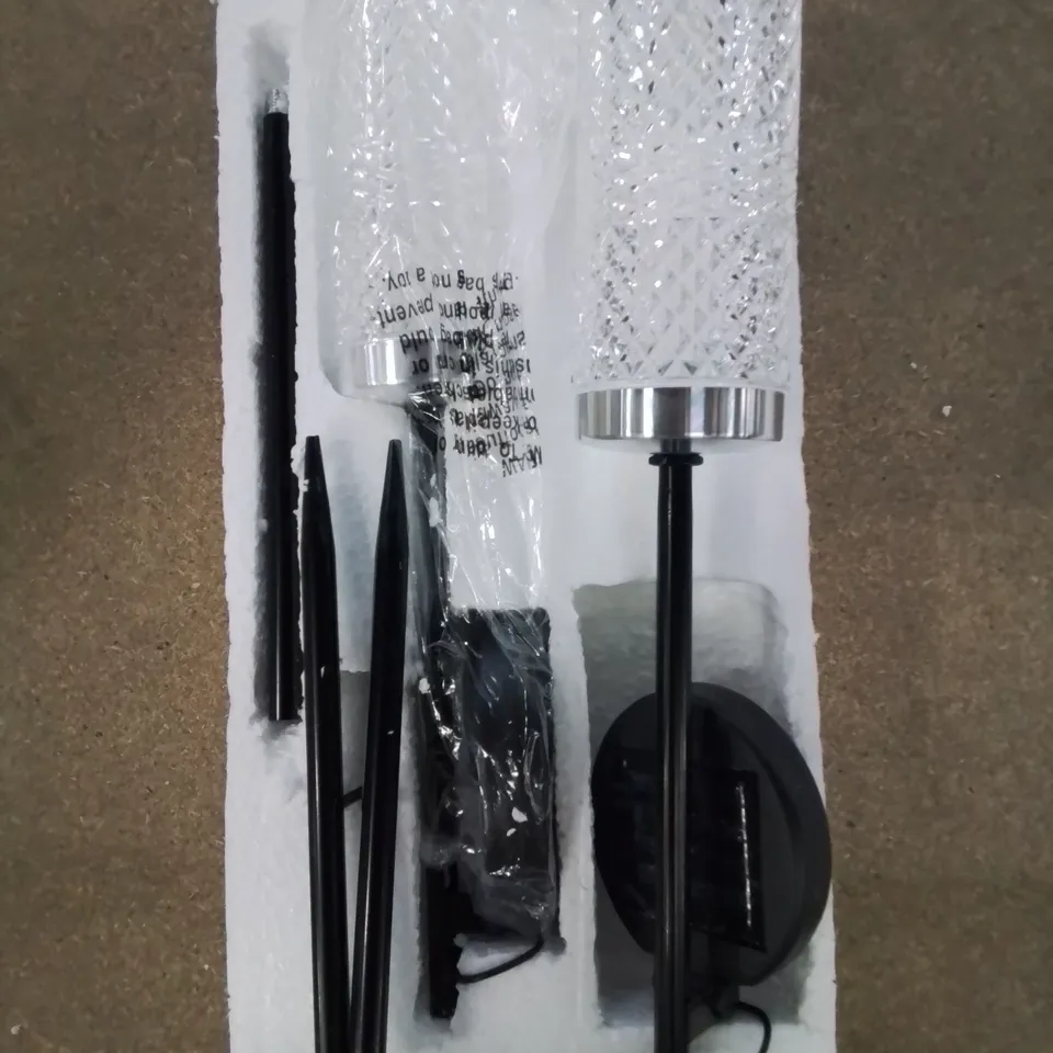 BOXED HOME2GARDEN SET OF 2 SOLAR LED CRYSTAL EFFECT STAKE LIGHTS