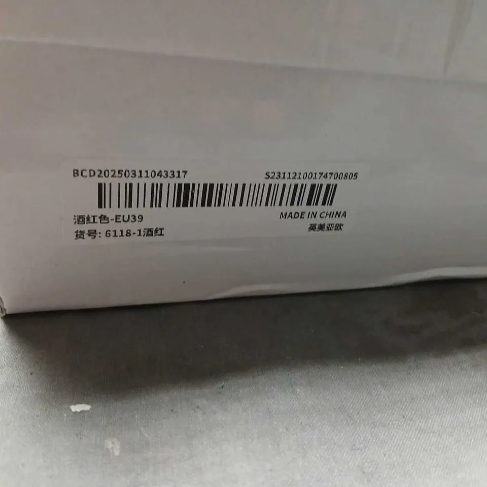 WOMEN'S BURGUNDY KNEE-HIGH LEATHER BOOT – EU39 (UK 6) WITH BLOCK HEEL