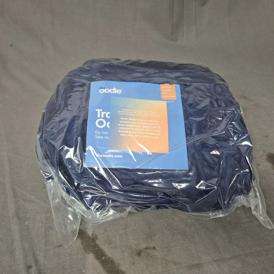 SEALED OODIE OVERSIZED HOODED BLANKET - NAVY