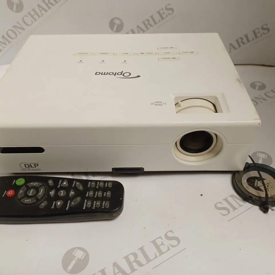 UNBOXED OPTOMA DLP PROJECTOR - EX530