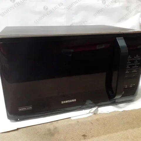 BOXED SAMSUNG MICROWAVE OVEN 