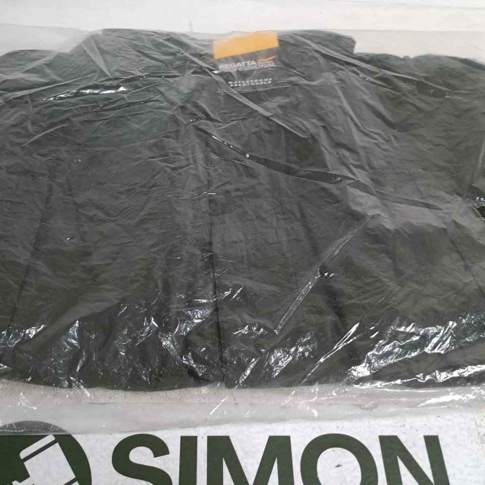 REGATTA TRW463 VERTEX III INTERACTIVE MICROFIBRE JACKET , DARK OLIVE - UK SIZE L