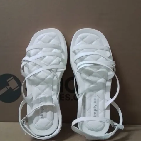 BOXED BRAND NEW APPROXIMATELY 6 SIMPLY BE PHEOBE WIDE SHOES WHITE SIZE 8