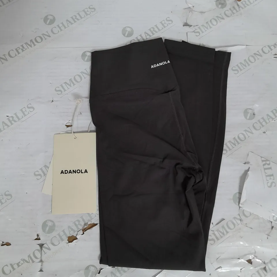 ADANOLA ULTIMATE LEGGINGS IN COFFEE BEAN SIZE M
