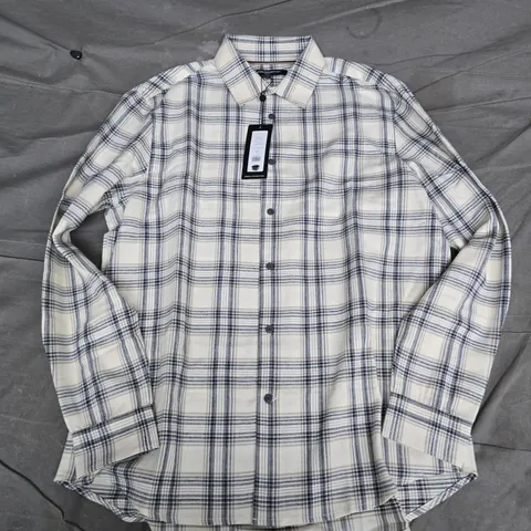 FRENCH CONNECTION CHECK SHIRT IN ECRU/WHITE - XL