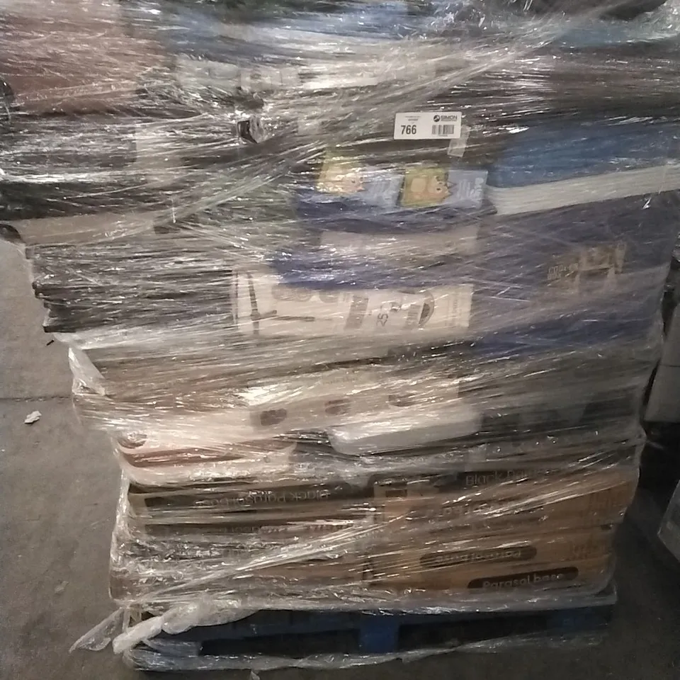 PALLET CONTAINING A LARGE QUANTITY OF ASSORTED HOUSEHOLD GOODS WHICH INCLUDE; SUITCASES, AIRFRYERS, PARASOL BASES, FANS, COOLER BOX ETC