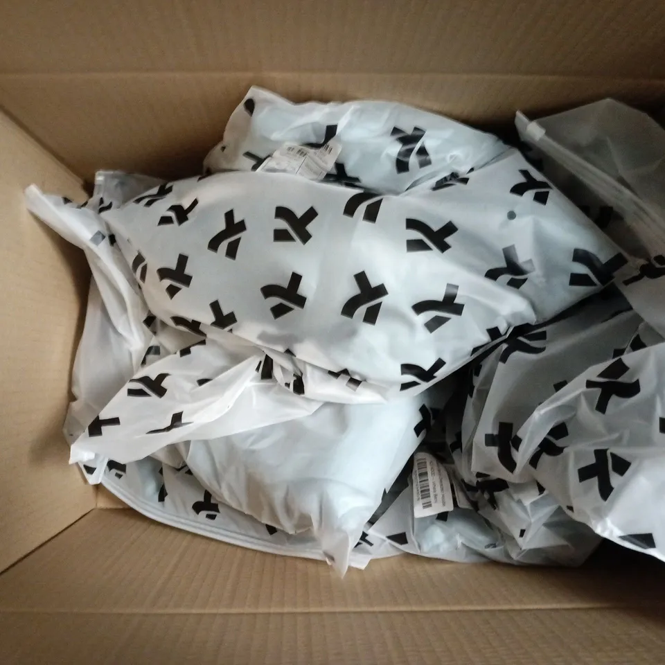 5 KOI WHALE BERRY OVERSIZED HOODIES - S