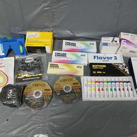 APPROXIMATELY 10 ASSORTED HOUSEHOLD ITEMS TO INCLUDE - AIR UP FLAVOUR BOXES, BATMAN MULTI-TOOL, AND ACRYLIC PAINTS ETC. 