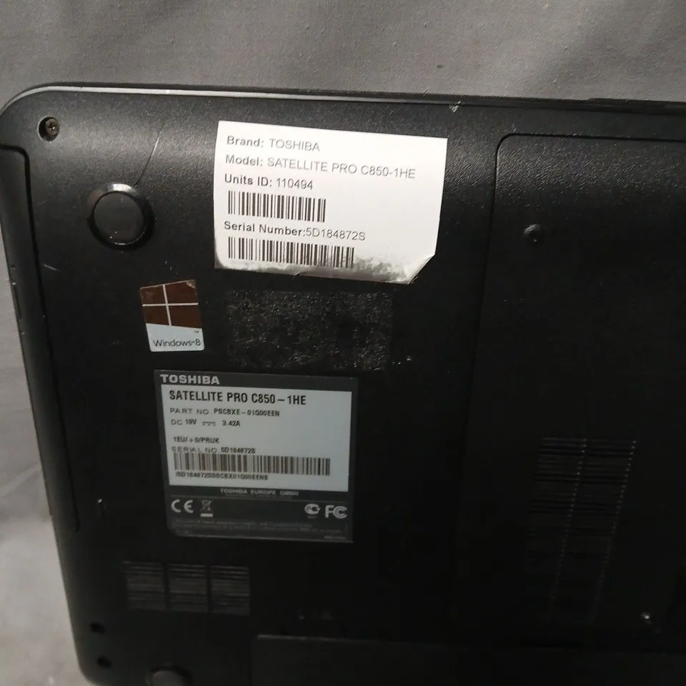 TOSHIBA SATELLITE PRO C850-1HE LAPTOP - BLACK