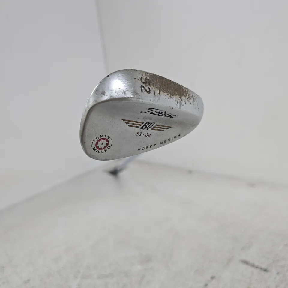 TITLEIST BV 52.08 52 GOLF CLUB