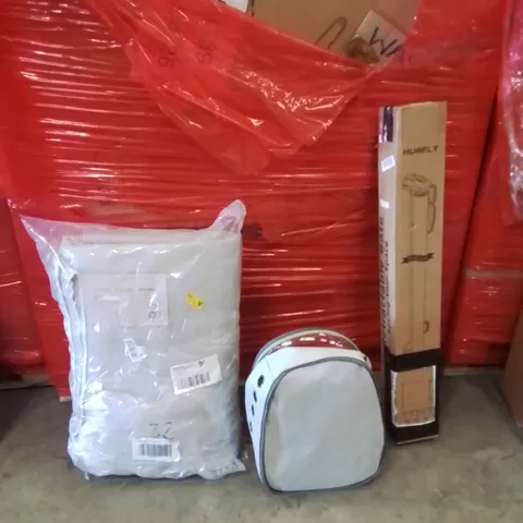 PALLET OF ASSORTED HOUSEHOLD GOODS AND PRODUCTS TO INCLUDE;AREA RUG,PET CARRIER BAG,RETRACTABLE SAFETY GATE 