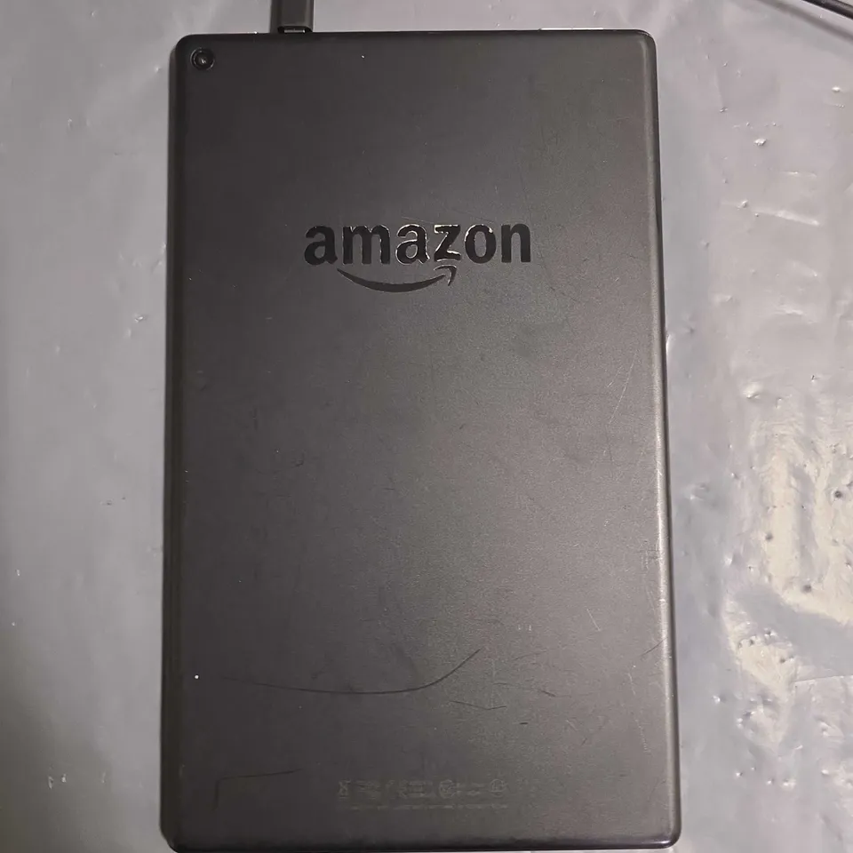 UNBOXED AMAZON FIRE TABLET - SL056ZE