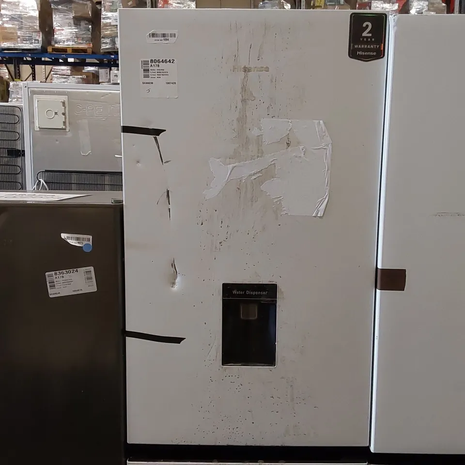 HISENSE RB327N4WW1 FRIDGE FREEZER 55CM FROST FREE - UNPROCESSED RAW RETURN 