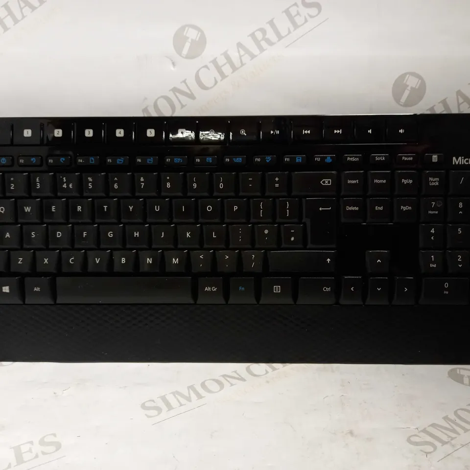 MICROSOFT WIRELESS DESKTOP 2000 KEYBOARD
