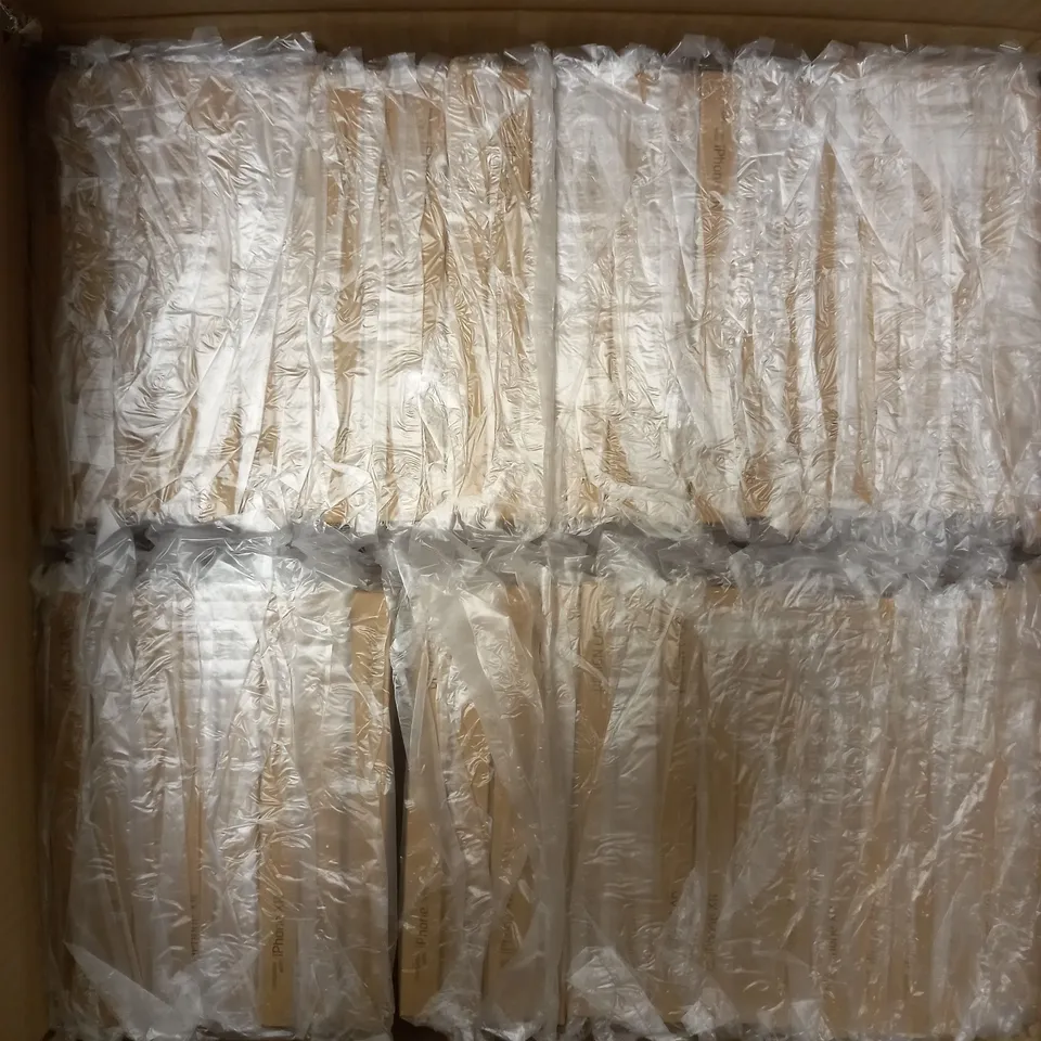 BOX OF 100 BRAND NEW BOXED GROOV-E IPHONE XR ANIMAL DESIGN PHONE CASES 