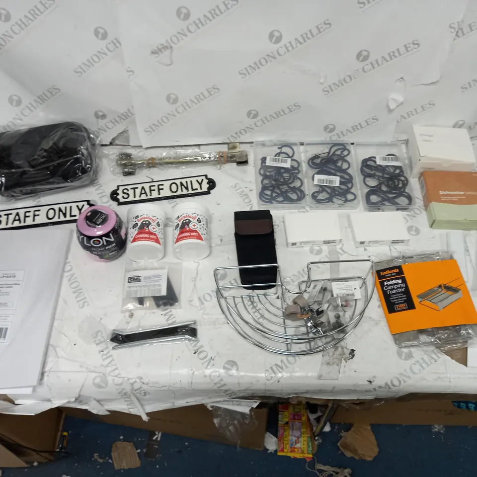 LOT OF APPROXIMATELY 15 ASSORTED HOUSEHOLD ITEMS TO INCLUDE STAFF ONLY SIGNS, DYLON PINK DYE, AND DISHWASHER TABLETS ETC. 