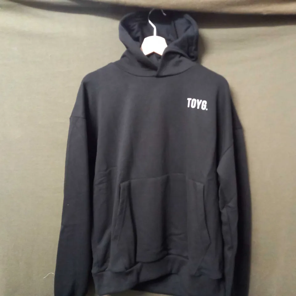 TOYG GYM SWEATS HOODIE IN BLACK - LARGE