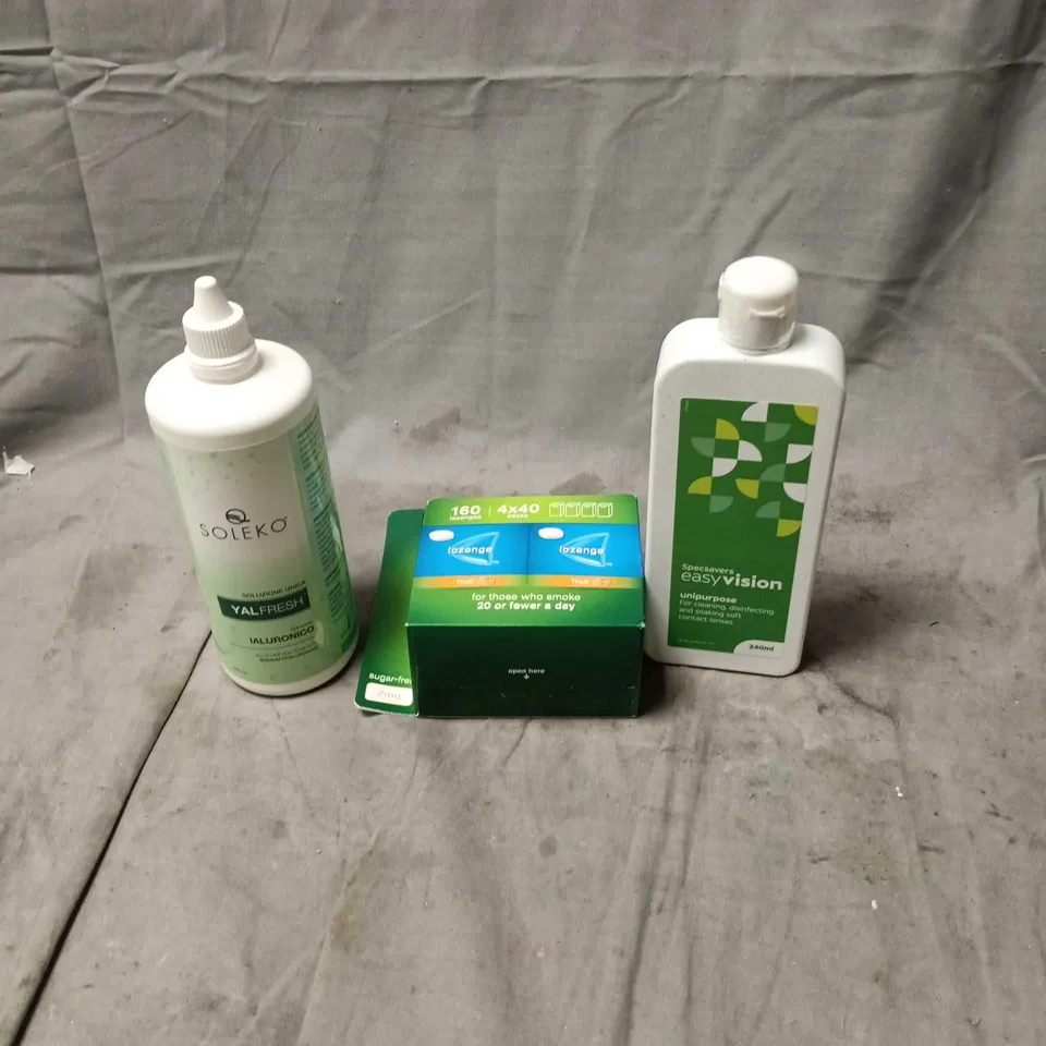 APPROXIMATELY 30 ASSORTED MEDICAL RELATED PRODUCTS TO INCLUDE SPECSAVERS CONTACT LENS CLEANSER, NICORETTE LOZENGES ETC