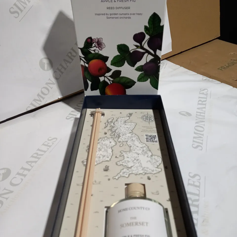 HOME COUNTY APPLE & FRESH REED DIFFUSER