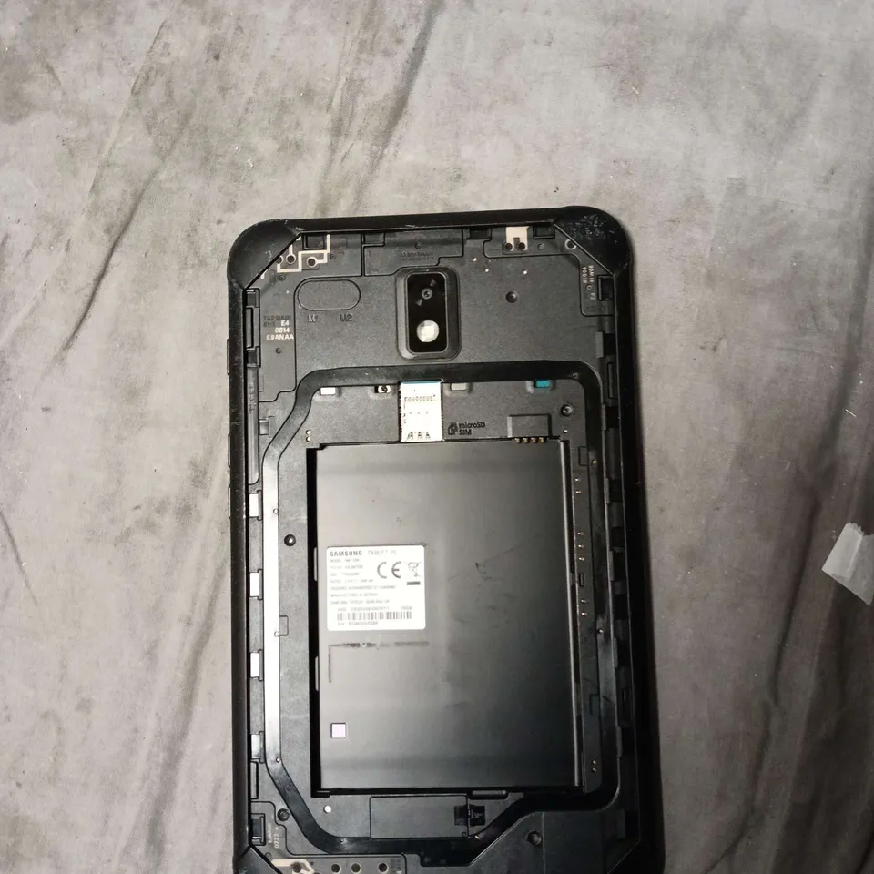 SAMSUNG GALAXY TABLET PC SM-T395, 16GB – CRACKED SCREEN