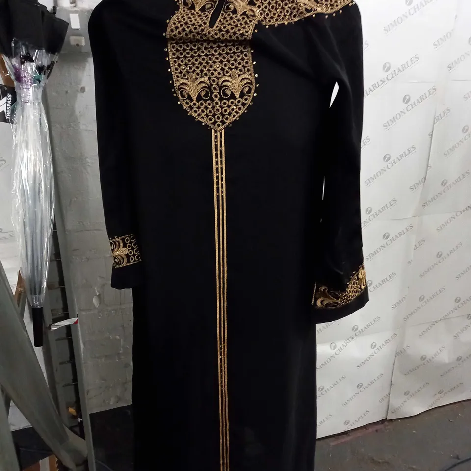 GOLD STYLE EMBROIDED ZIP UP DRESS - SMALL