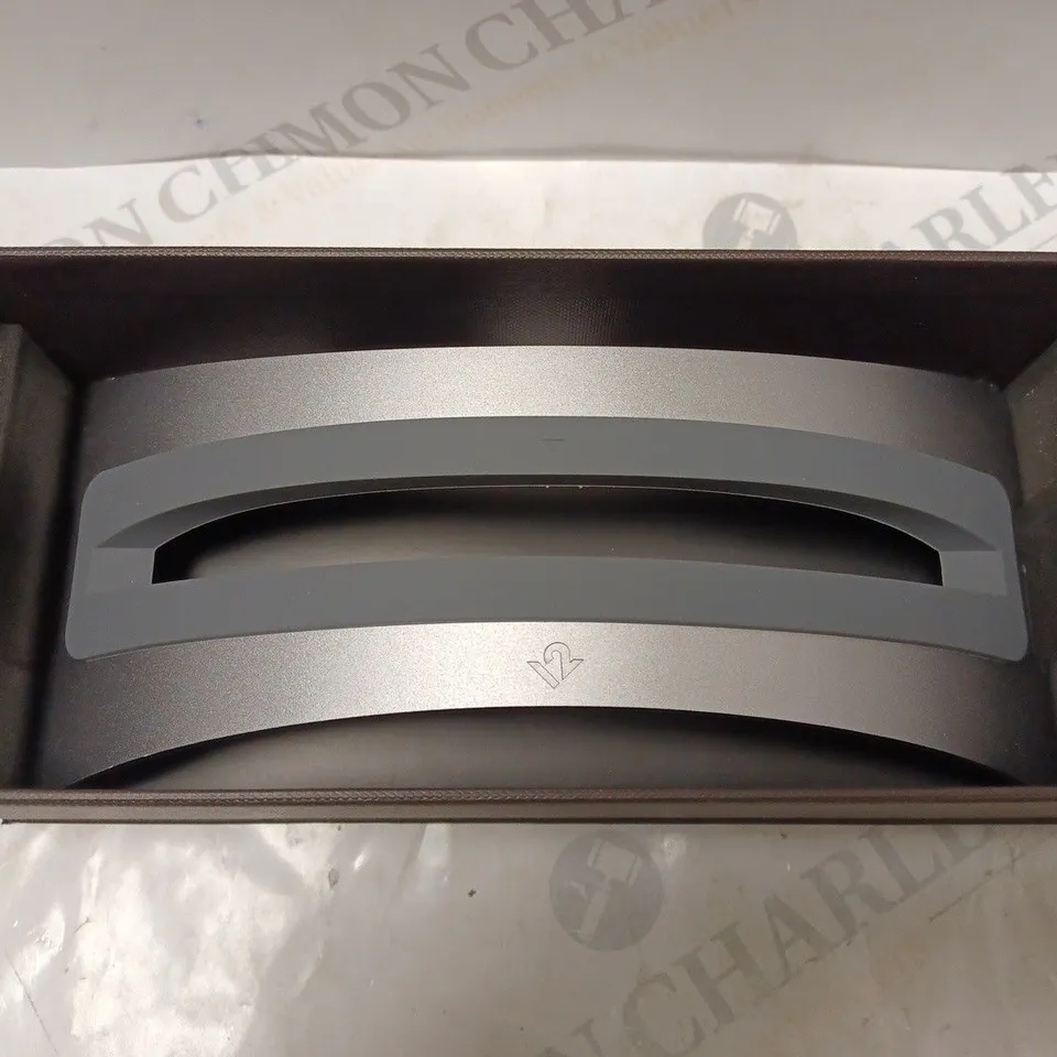 BOXED TWELVESOUTH BOOKARC FOR MACBOOK