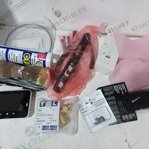 GROUP OF ASSORTED HOUSEHOLD ITEMS TOO INCLUDE TOOLS CLOTHING ITEMS AND SAFETY ITEMS