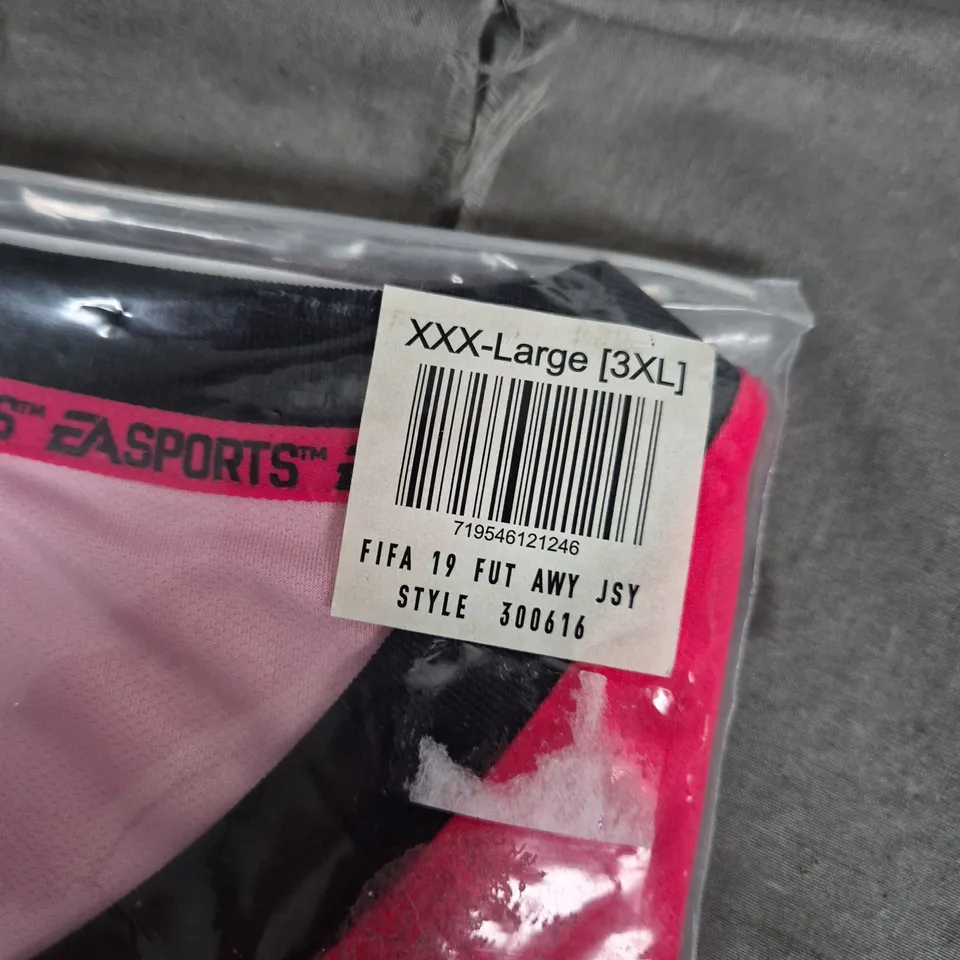 BAGGED EA SPORTS FIFA 19 ULTIMATE TEAM JERSEY – 3XL (UK)