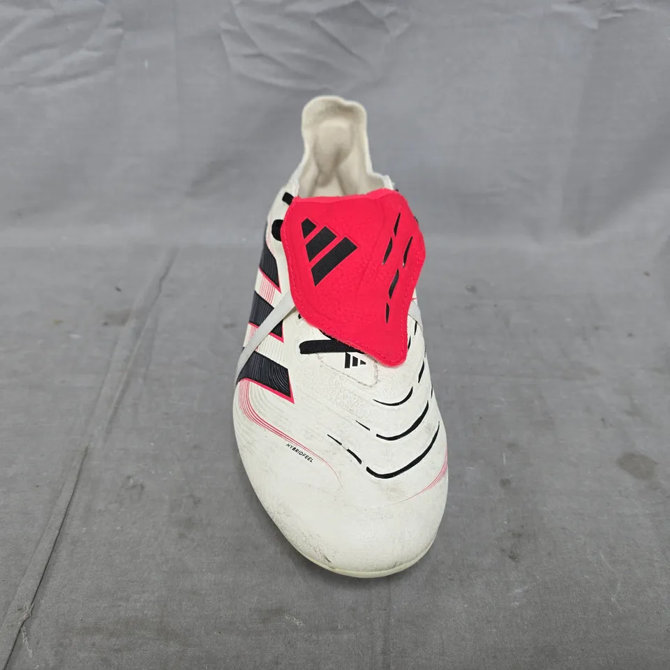 BOXED PAIR OF ADIDAS PREDATOR FOOTBALL BOOTS IN OFF-WHITE/BLACK/RED SIZE UK 9