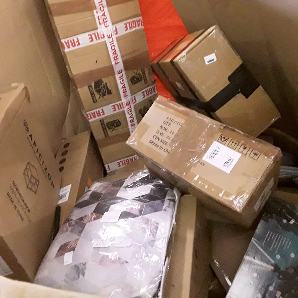 PALLET OF ASSORTED PRODUCTS INCLUDING PULL UP BAR, TV STAND WITH MOUNT, TWIN BED FRAME, CPU LIQUID COOLER, TELESCOPE, METAL FRAME + HONEYCOMB SIDE TABLE