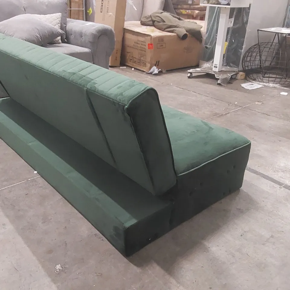 QUALITY DESIGNER AUGIE 3 SEATER CLIC CLAC SOFA BED - REQUIRES ASSEMBLY