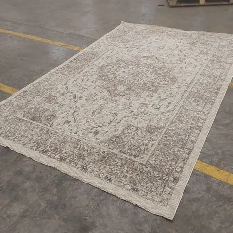 QUALITY DESIGNER AREA RUG - APPROXIMATELY 300 x 195cm