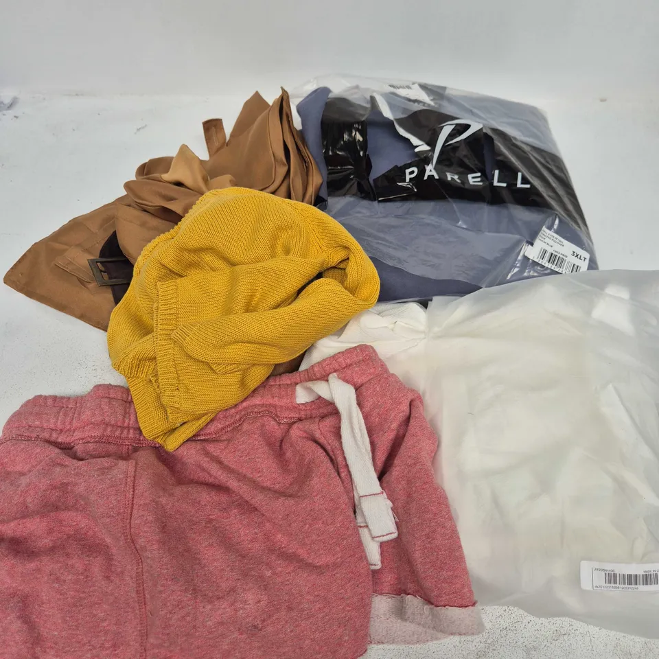 CAGE OF LARGE QUANTITY OF ASSORTED CLOTHING ITEMS IN VARIOUS SIZES, STYLES & COLOURS - COLLECTION ONLY