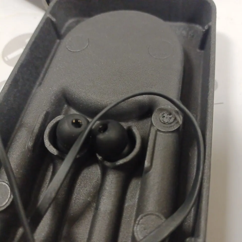 BOXED BEATS FLEX WIRELESS EARPHONES
