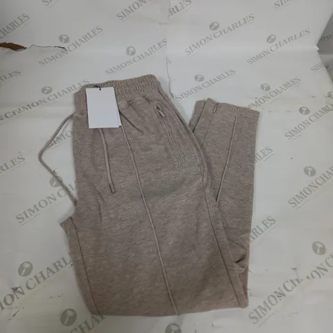 RAITH KNITTED PANTS SIZE M