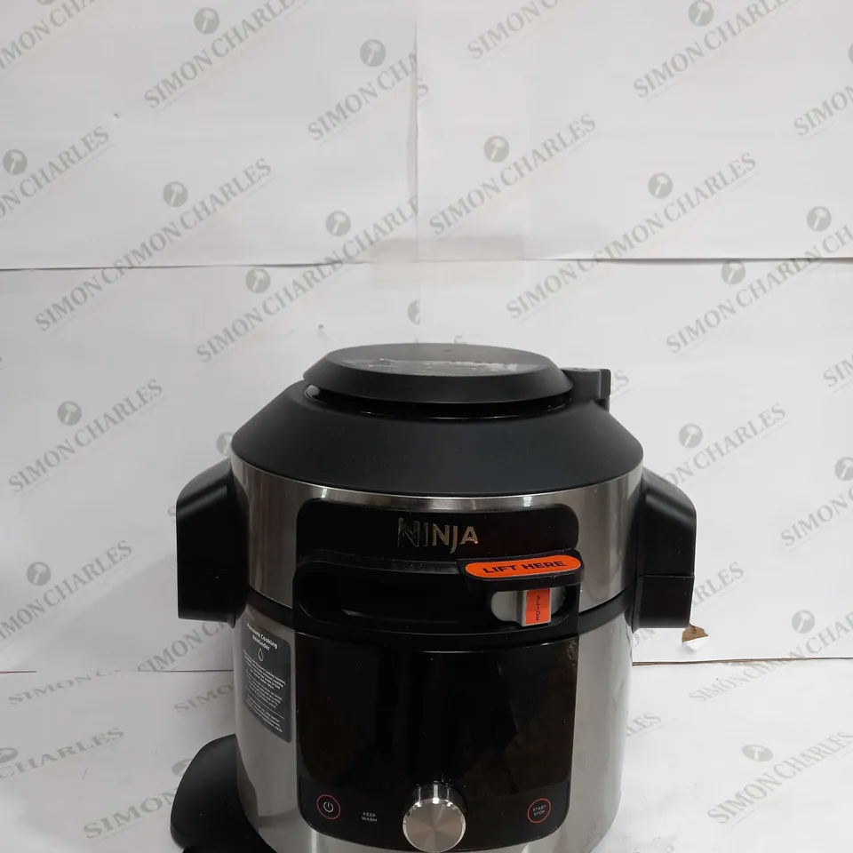 NINJA FOODI SMARTLID 7.5L MULTI COOKER & AIR FRYER