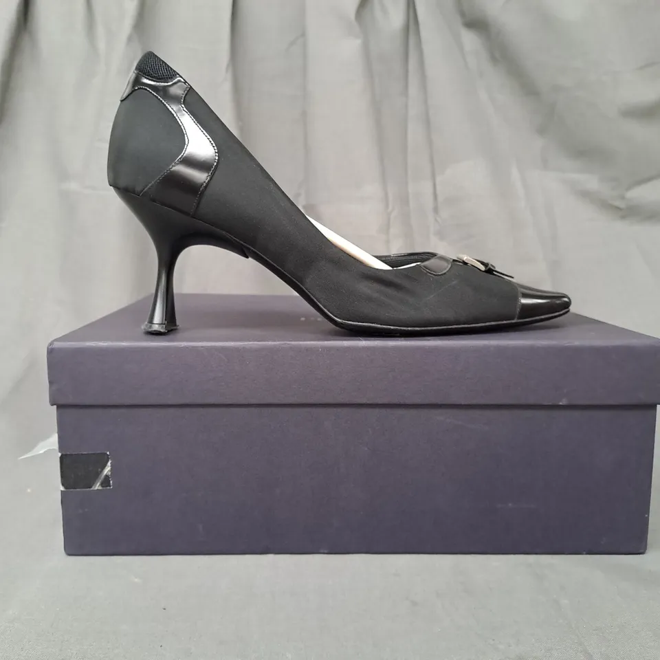 BOXED PAIR OF PRADA POINTED TOE HEELED SHOES IN BLACK EU SIZE 38.5