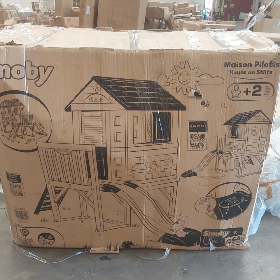 BOXED SMOBY HOUSE ON STILTS