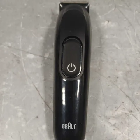 BRAUN ELECTRIC CLIPPER 5513 IN BLACK