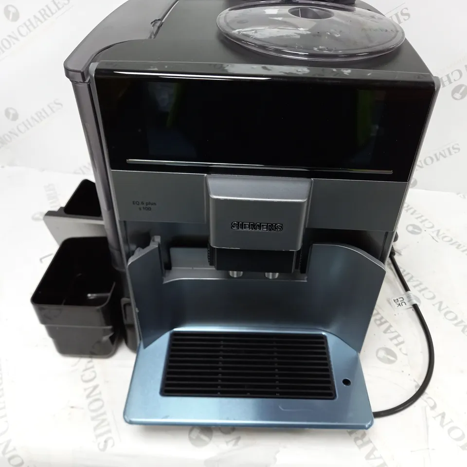 SIEMENS EQ6 BEAN TO CUP COFFEE MAKER  RRP £999
