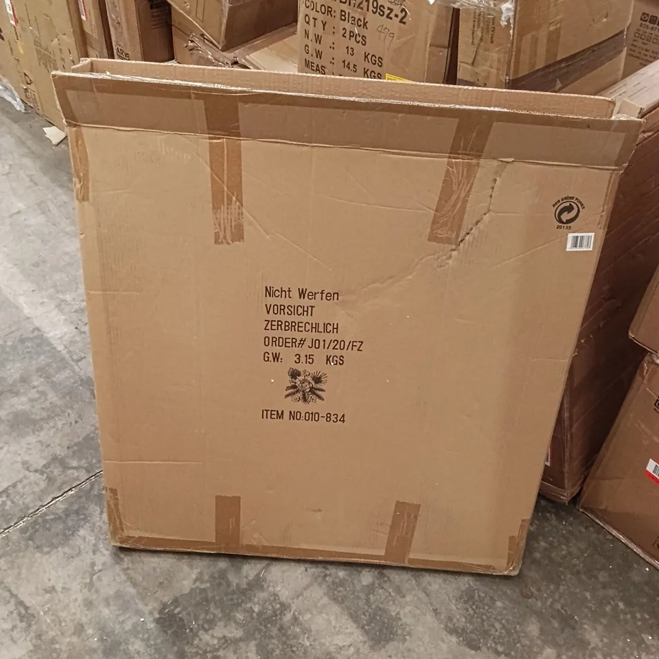 BOXED DECORATIVE METAL FLOWER PIECE (1 BOX)