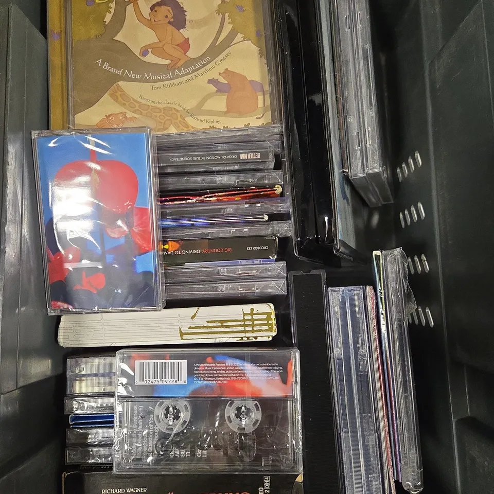 APPROXIMATELY 25 ASSORTED CD/CASSETTE TAPES FROM VARIOUS ARTISTS - COLLECTION ONLY 