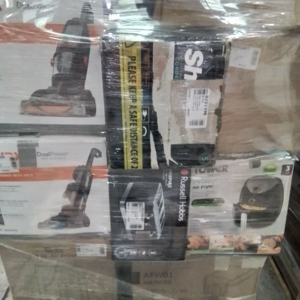 PALLET OF APPROXIMATELY 29 UNPROCESSED RAW RETURN HOUSEHOLD AND ELECTRICAL GOODS TO INCLUDE;