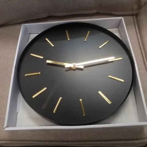 BOXED AMBERSON 28CM WALL CLOCK