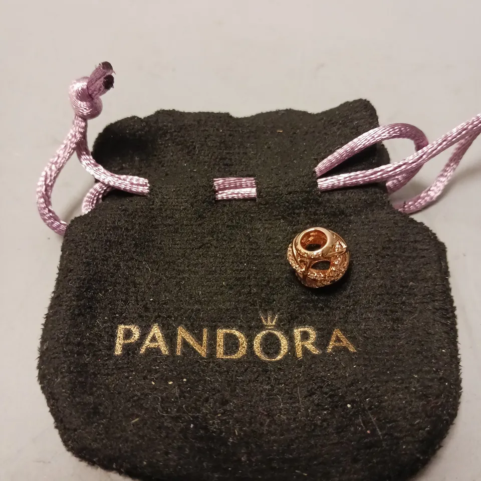 PANDORA SPARKLING & POLISHED LINES CHARM