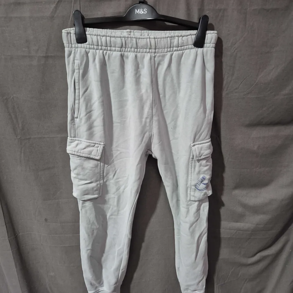 NIKE GREY CARGO JOGGERS – GREY, SIZE S 