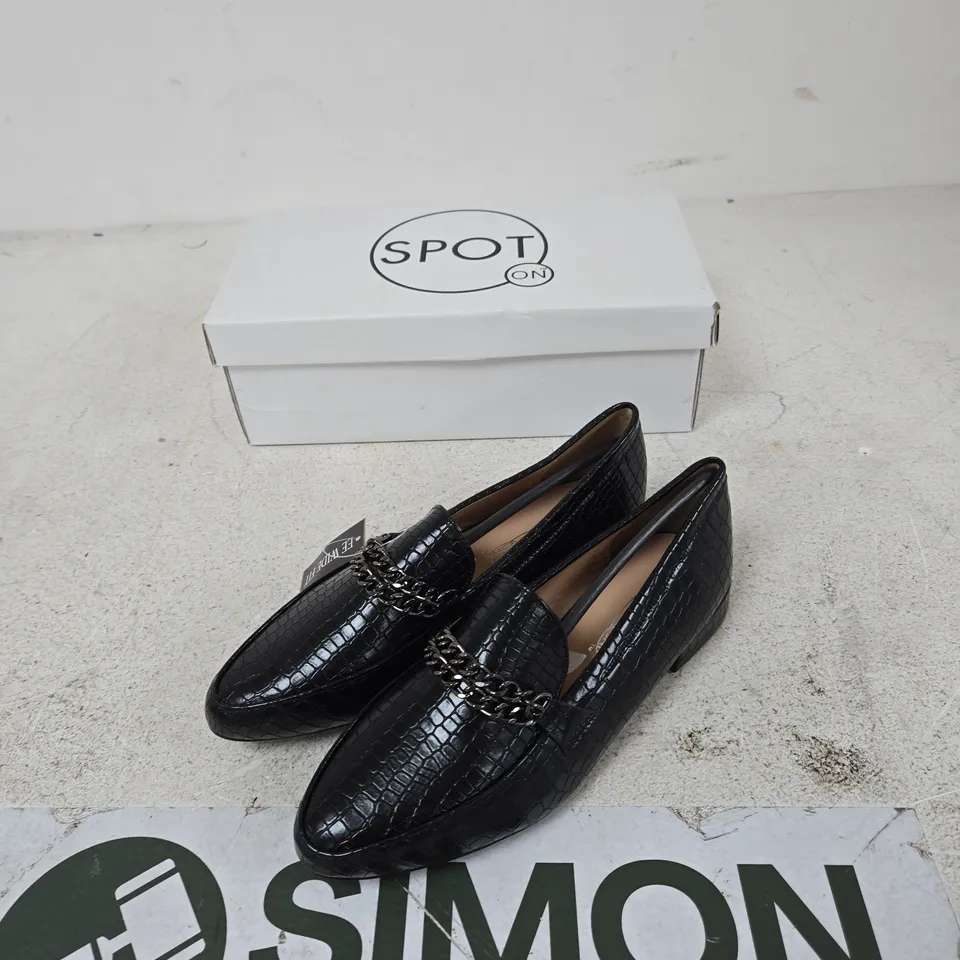 SPOT ON LADIES CROC-EFFECT PU LOAFERS – BLACK – UK 3 WIDE FIT