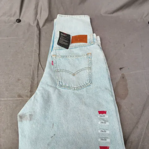 LEVI'S MOM JEANS – LIGHT WASH DENIM, WOMEN'S US 29X30